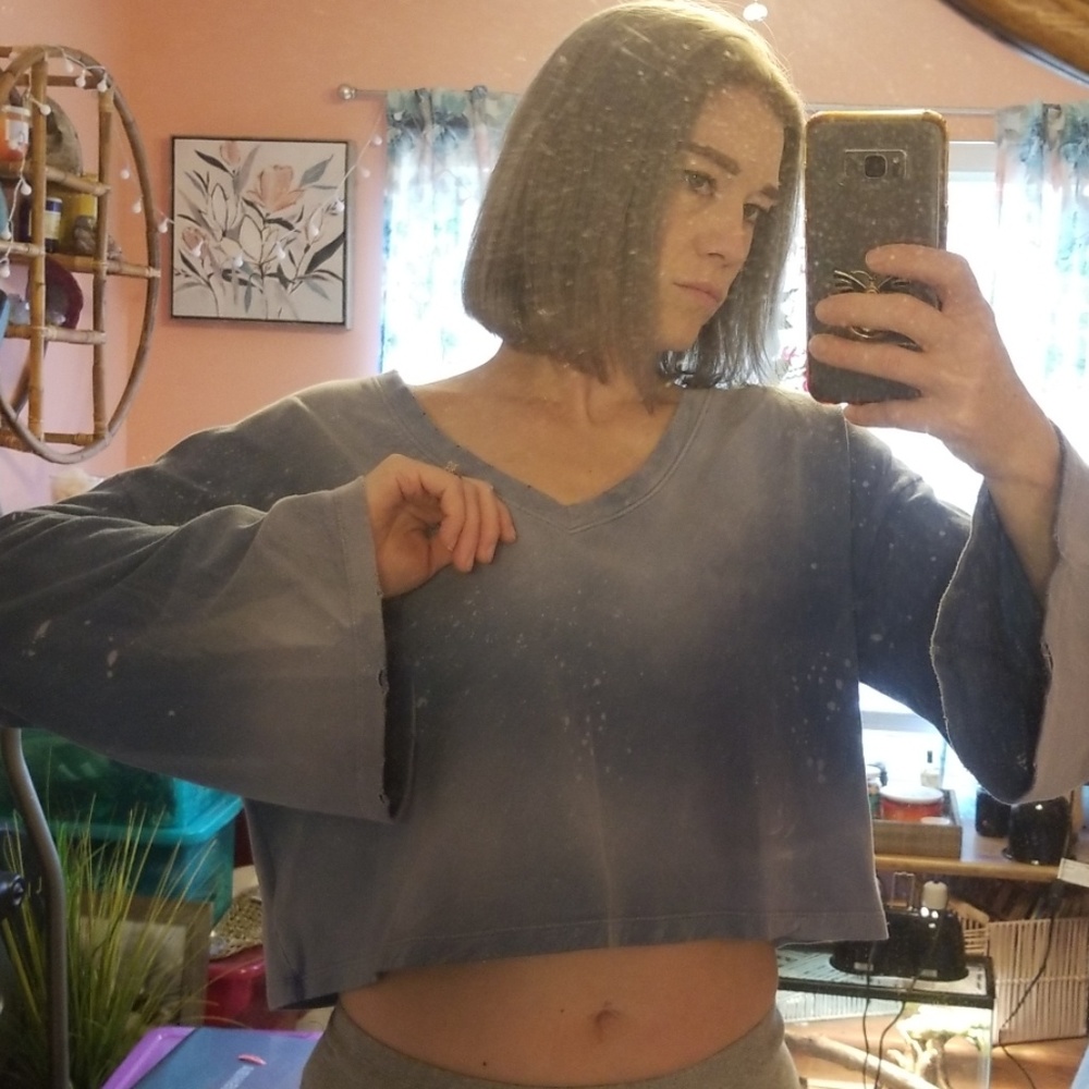 Joe's paint splatter bell sleeve top